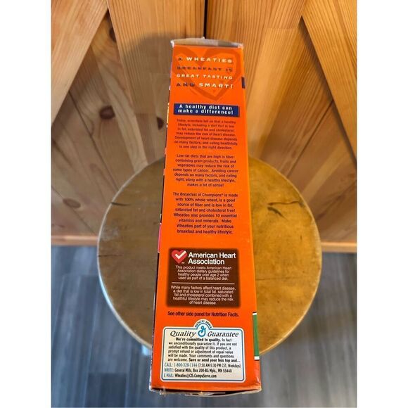 Vintage Michael Jordan SPACE JAM WHEATIES BOX 1997 - Picture 7 of 9